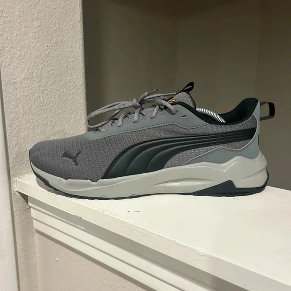 PUMA Men's Gray Sneaker US Size 10.5 - Picture 4 of 10